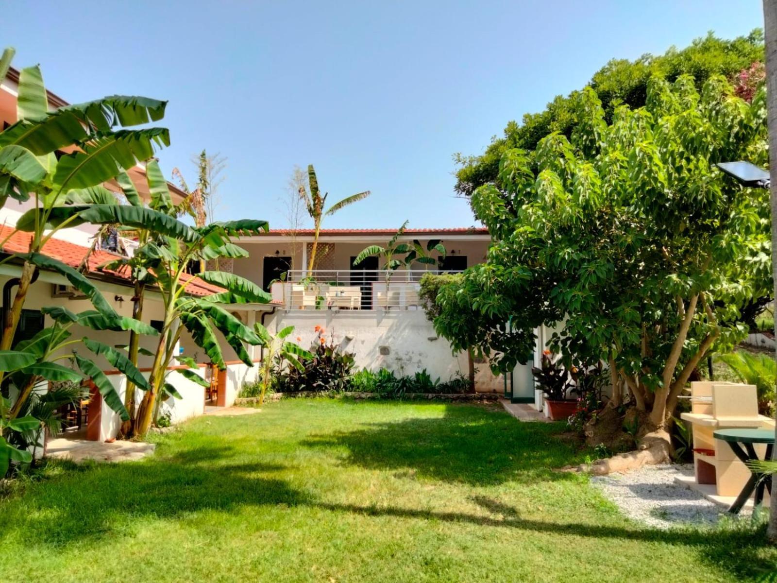Residence Araba Fenice Тропея Экстерьер фото