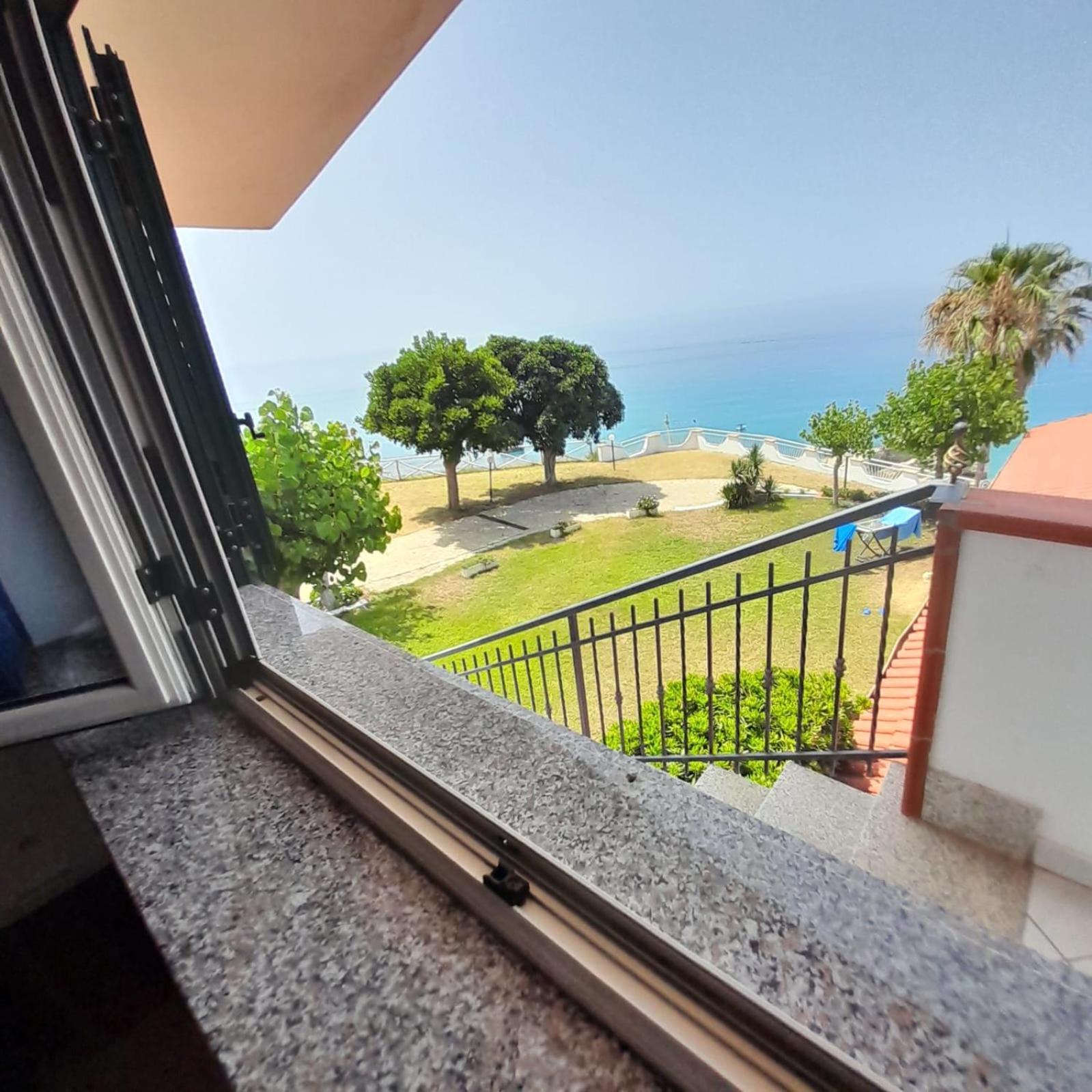 Residence Araba Fenice Тропея Экстерьер фото