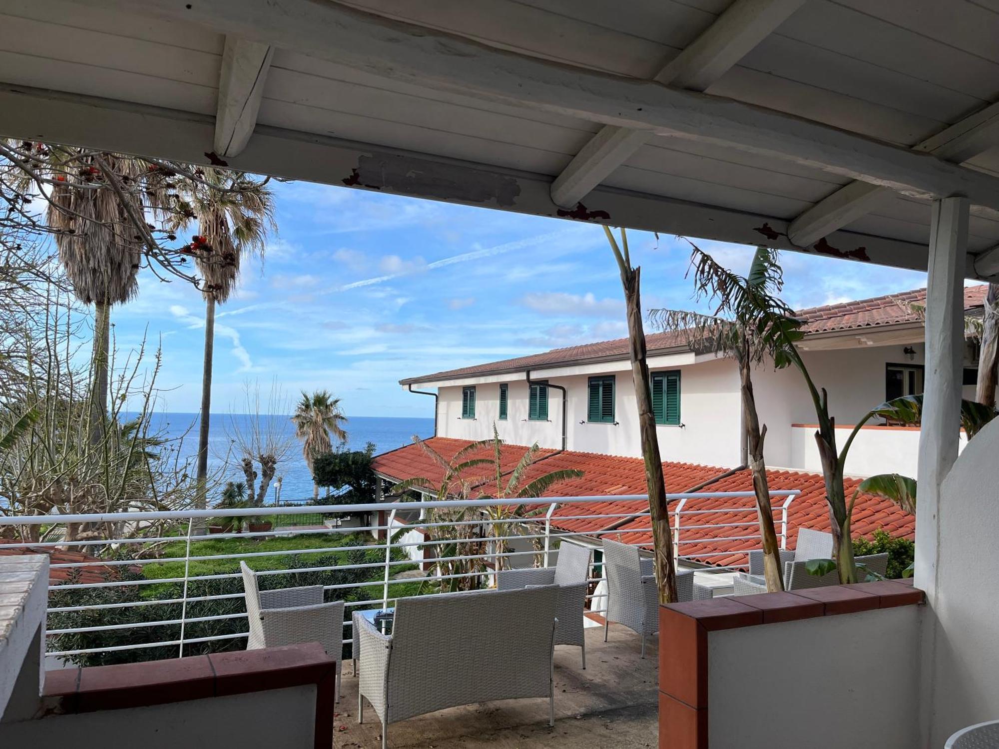 Residence Araba Fenice Тропея Экстерьер фото