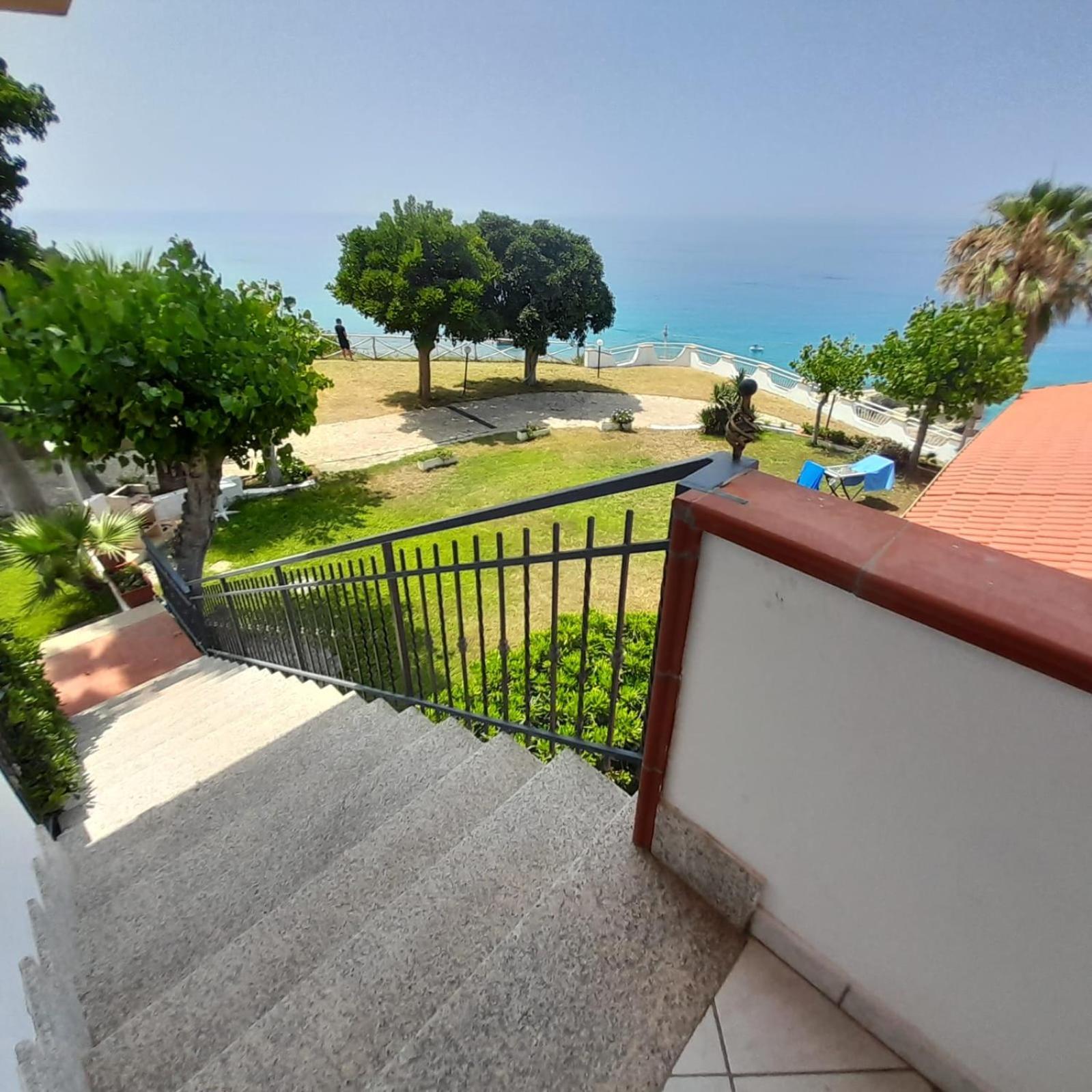 Residence Araba Fenice Тропея Экстерьер фото