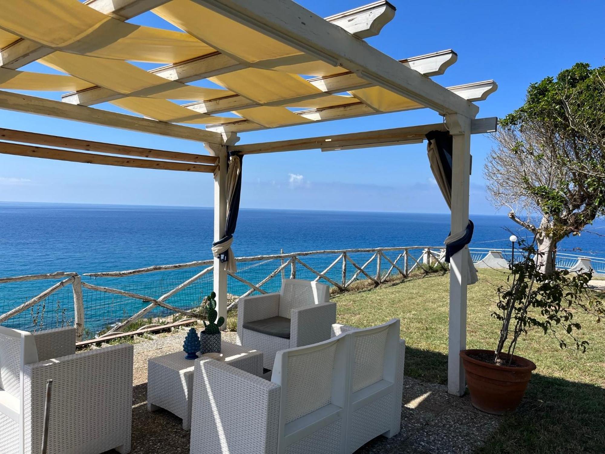 Residence Araba Fenice Тропея Экстерьер фото